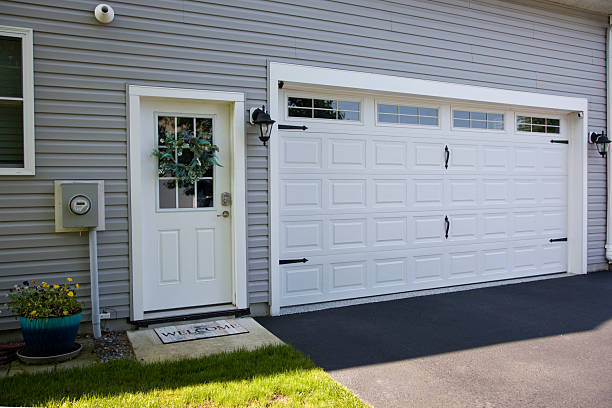 24/7 Emergency Garage Door Panel Replacement experts in Pierce County County, ND